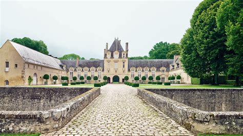 Hubert de Givenchy's Manoir du Jonchet Is as Breathtaking as 